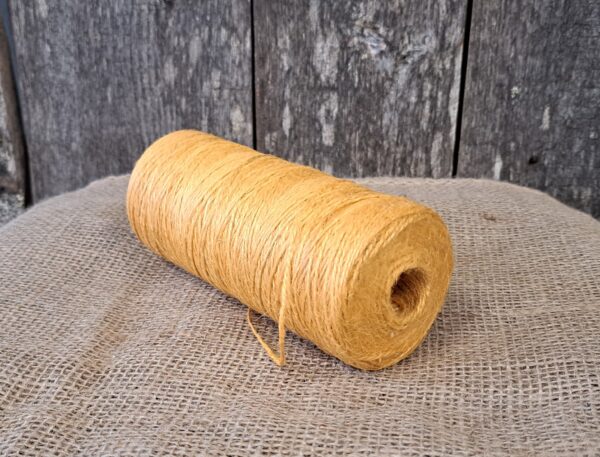 Aia ja kodunöör. Jute 2mm, 250m/rull, kollane